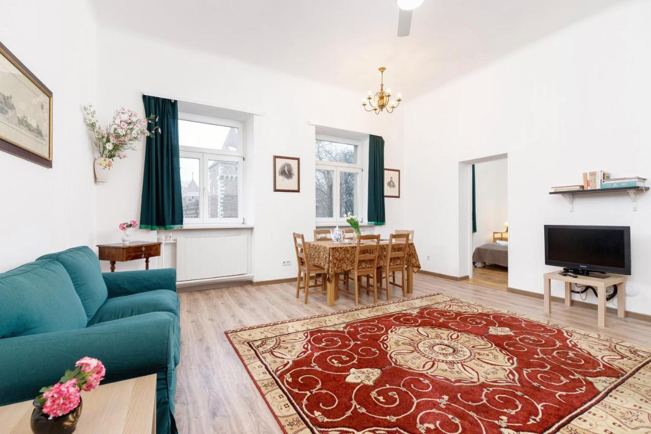 Apartment Pijarska Krakow By Noclegi Renters Exteriör bild